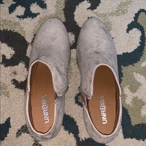 Light gray suede ankle booties